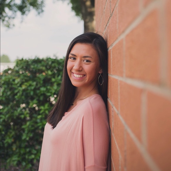 Meet your Posher, Haley - Picture 1 of 1